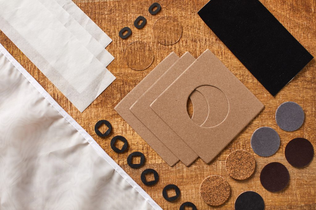 ตัวอย่างวัสดุอโลหะ