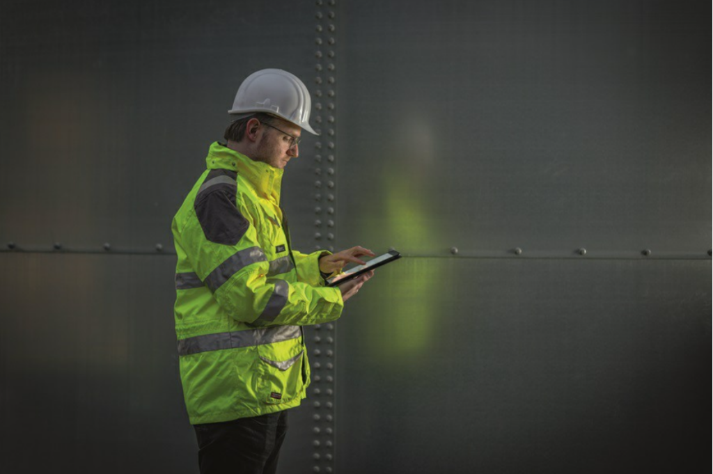 Smart Sludge Monitoring with IIoT Radar Technology: Advancing Efficient Wastewater Management